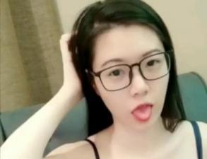 骚货主播在线发浪求操