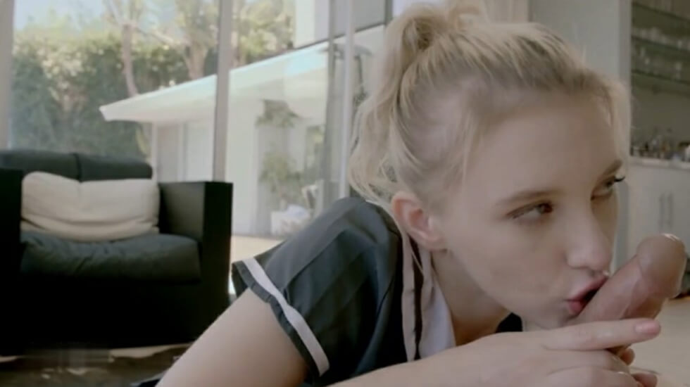 麻豆神级深喉挑战：深喉到底口腔爆浆，浓精喷射！