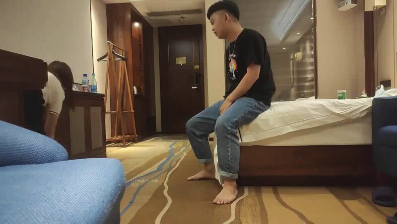 175cm高挑外围女神 22岁高雅气质等你来约